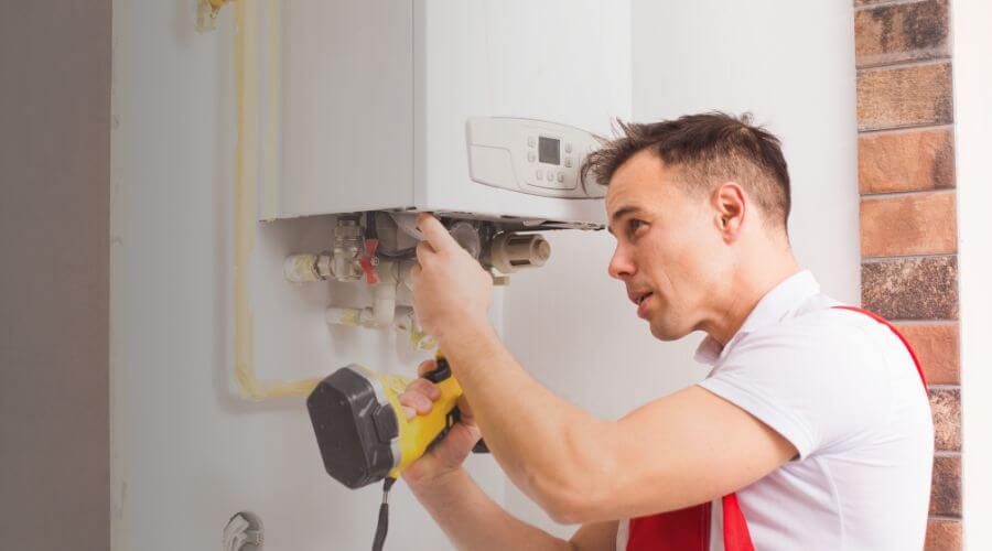 Professional water heater repair in Flomot, TX